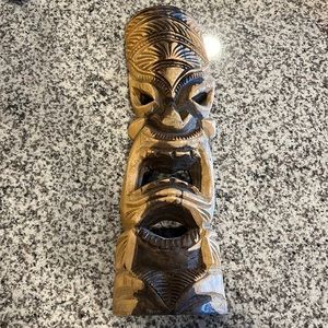 Wooden mask from Maui, HI (Handcarved)